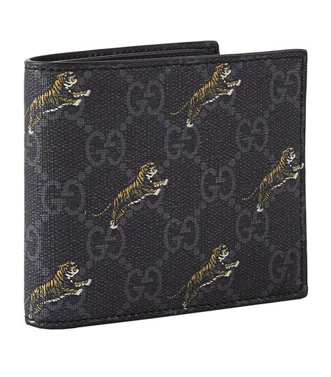 gucci men wallet price singapore|gucci men's wallet clearance.